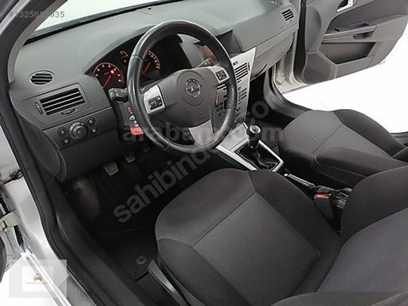 2013 HATASIZ ORİJİNAL 158.000 KM ESSENTİA KONFOR ASTRA