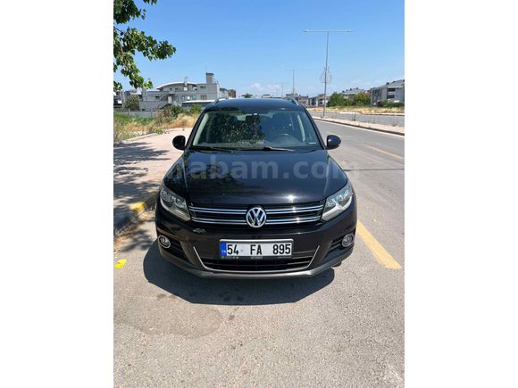 Sahibinden Volkswagen Tiguan 1.4 TSI Sport&Style 2012 Model  200.000 km Siyah