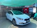 BEYDOĞANLAR'DAN 2013 MODEL KİA CEED 1.6 CRDi CONCEPT PLUS CAM TV