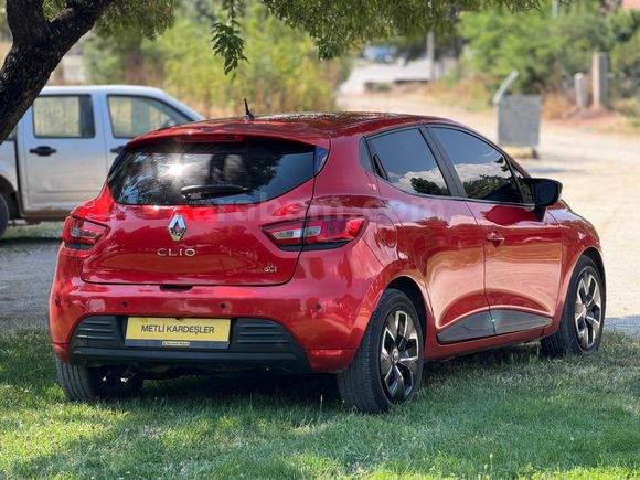 Galeriden Renault Clio 1.5 dCi Touch 2018 Model Konya