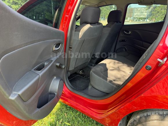 Galeriden Renault Clio 1.5 dCi Touch 2018 Model Konya