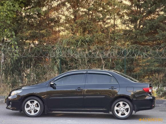 COROLLA 1.4 D-4D OTOMATİK DÜŞÜK KM SIFIR KONDİSYON