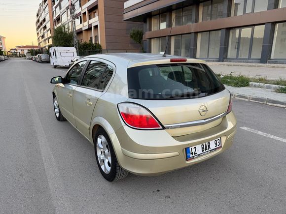 Galeriden Opel Astra 1.6 Elegance 2005 Model Konya