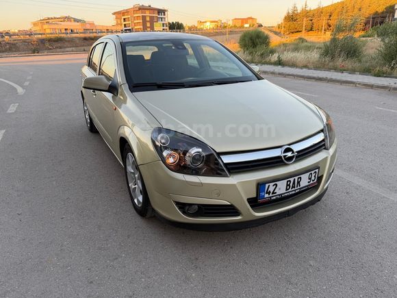 Galeriden Opel Astra 1.6 Elegance 2005 Model Konya