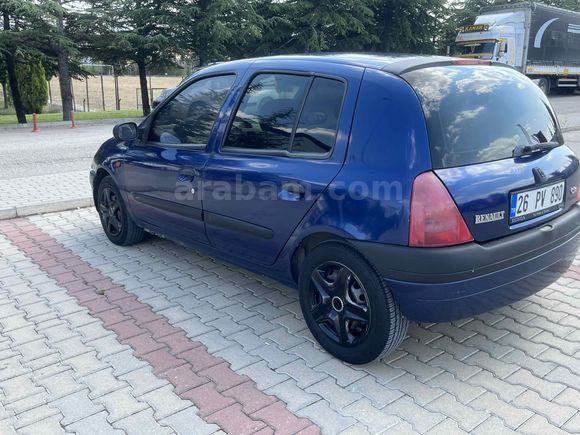 Sahibinden Renault Clio 1.4 RTA 2001 Model 