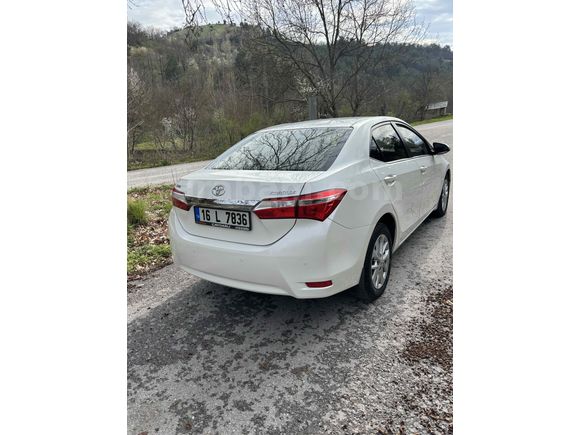 Sahibinden Toyota Corolla 1.4 D-4D Advance 2014 Model 