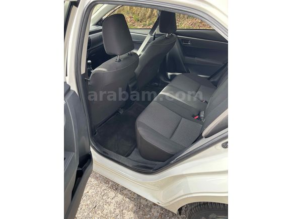 Sahibinden Toyota Corolla 1.4 D-4D Advance 2014 Model 