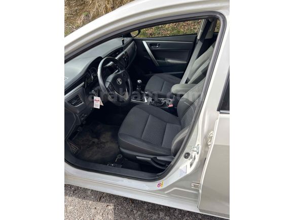 Sahibinden Toyota Corolla 1.4 D-4D Advance 2014 Model 