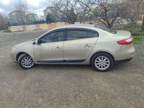 Sahibinden Renault Fluence 1.6 Expression 2010 Model  245.000 km Bej