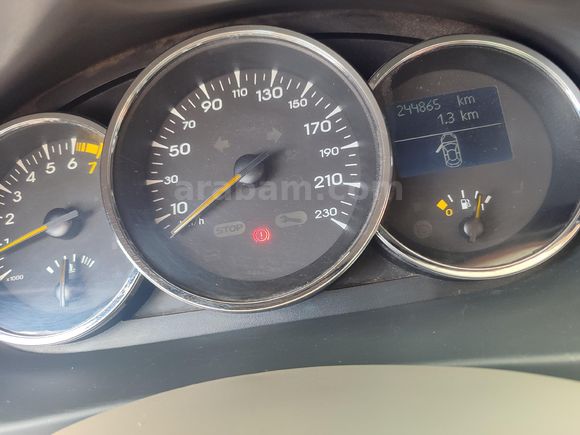Sahibinden Renault Fluence 1.6 Expression 2010 Model  245.000 km Bej