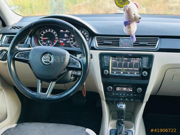 TR DE TEK 2017 MODEL SKODA RAPİD HATASIZ BOYASIZ FULU CAM TAVAN