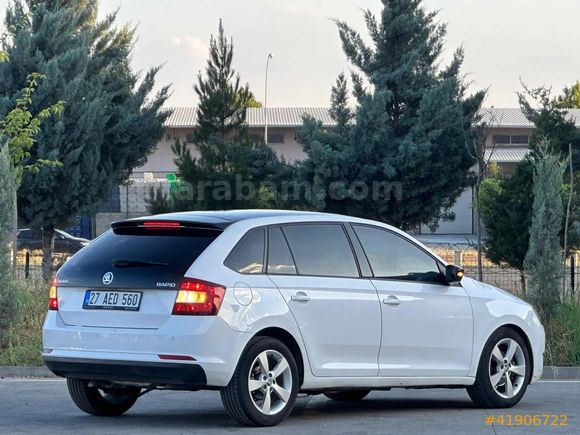 TR DE TEK 2017 MODEL SKODA RAPİD HATASIZ BOYASIZ FULU CAM TAVAN