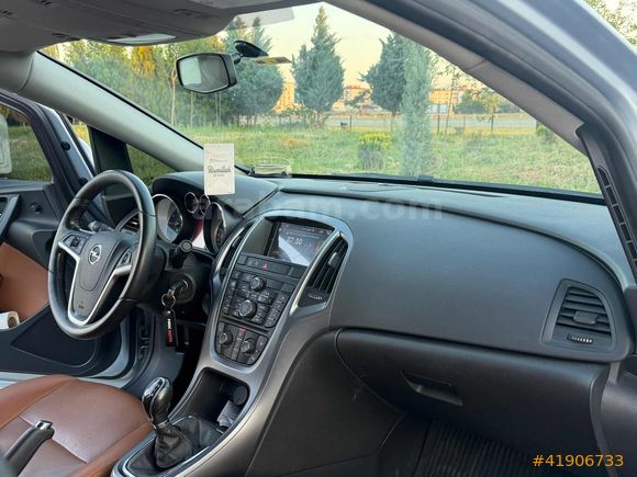 HATASIZ BOYASIZ 2019 MODEL 1,4T EDİTİON PLUS 140 HP DÜŞÜK KM