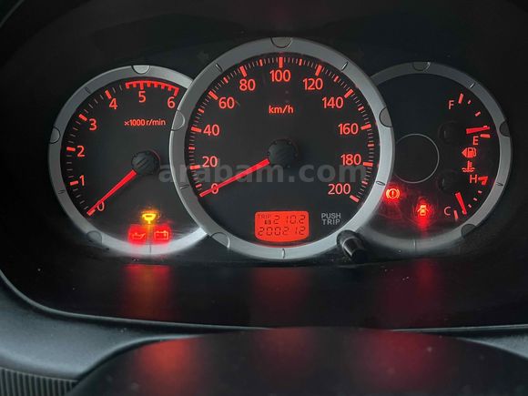 Sahibinden Mitsubishi Outlander 2.4 Intense 2011 Model 