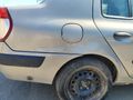 Düşük KM'li 2005 model Renault clio