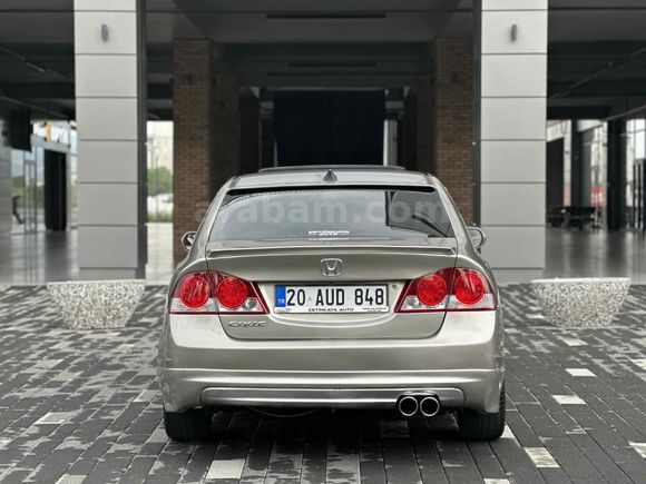 Galeriden Honda Civic 1.6i VTEC Elegance 2007 Model Denizli