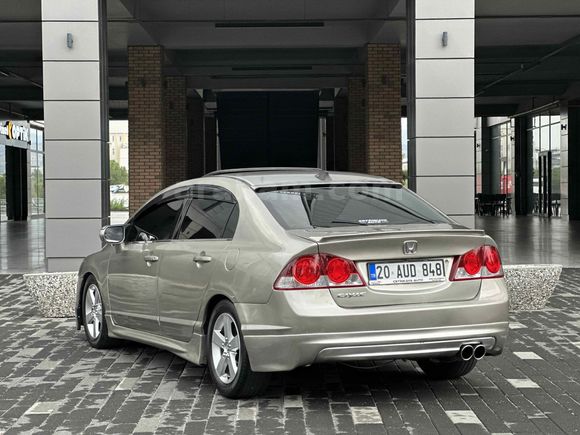 Galeriden Honda Civic 1.6i VTEC Elegance 2007 Model Denizli