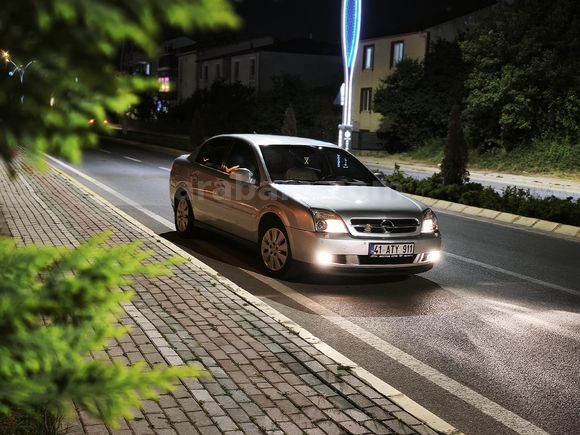 Sahibinden Opel Vectra 1.6 Elegance 2005 Model