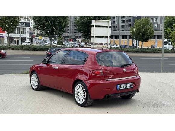 Sahibinden Alfa Romeo 147 1.6 TS Distinctive 2007 Model 