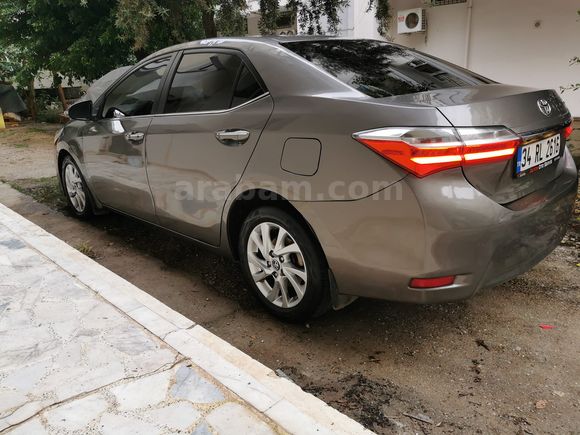Sahibinden Toyota Corolla 1.4 D-4D Advance 2016 Model 