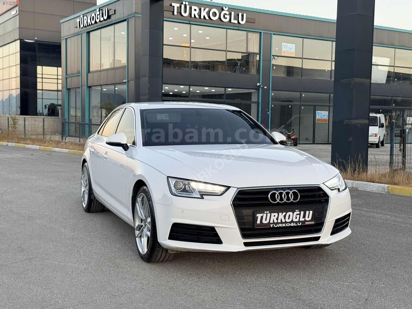 Galeriden Audi A4 Sedan 1.4 TFSI Dynamic 2016 Model Erzincan 153.000 km Beyaz 5