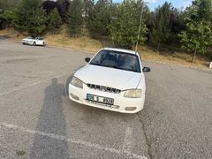 Sahibinden Hyundai Accent 1.5 1.5i GLS 2001 Model 