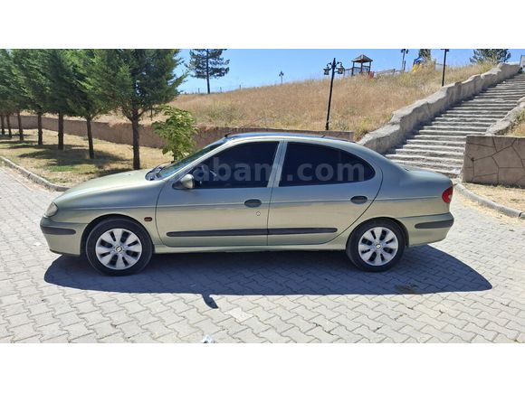 Sahibinden Renault Megane 1.6 RTE 2000 Model