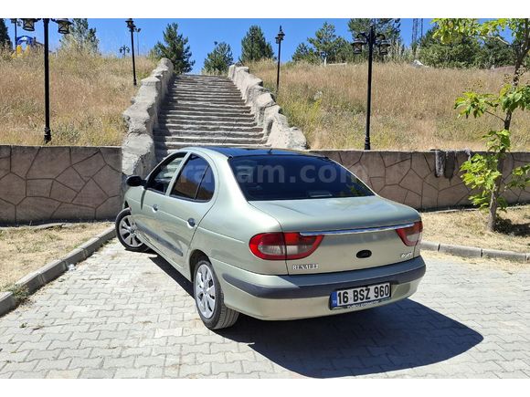 Sahibinden Renault Megane 1.6 RTE 2000 Model
