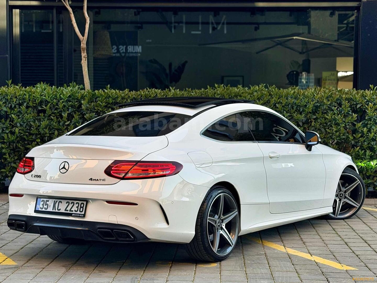 Galeriden Mercedes - Benz C 200 AMG 2018 Model İzmir 92.000 km Beyaz 6