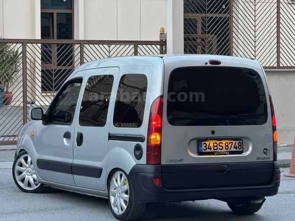 Sahibinden Renault Kangoo Multix 1.5 dCi Authentique 2005 Model 