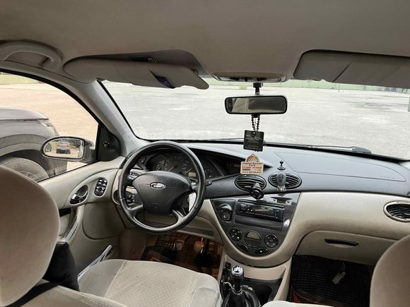 Sahibinden Ford Focus 1.6 Ghia 2004 Model 