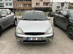 Sahibinden Ford Focus 1.6 Ghia 2004 Model 
