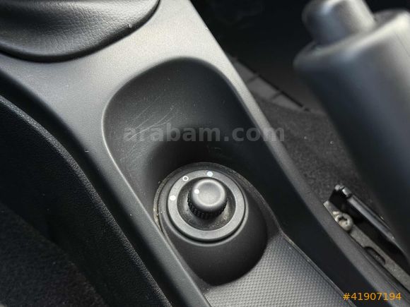 2014 DUSTER LAUREATE 1.5 DCI 84.000 KM 6 İLERİ ÖZEL RENK
