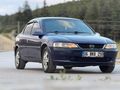 Galeriden Opel Vectra 2.0 GLS 1996 Model Konya