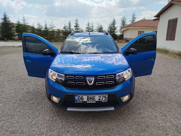 İLK SAHİBİNDEN HATASIZ BOYASIZ TRAMERSİZ 70.000 KM EASY R STYLE OTOMATİK VİTES