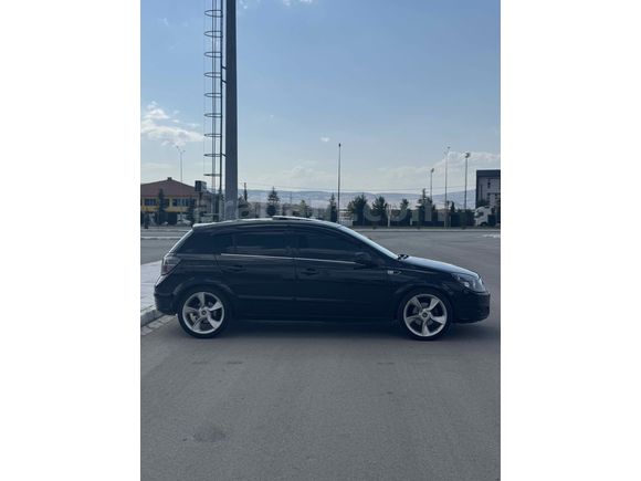 SAHİBİNDEN TEMİZ ASTRA H CAM TAVAN EN FULL