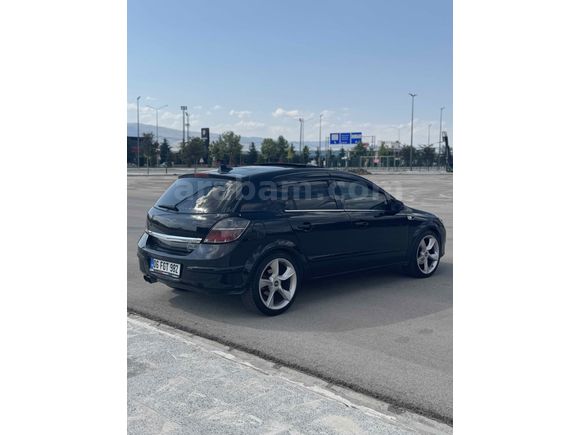 SAHİBİNDEN TEMİZ ASTRA H CAM TAVAN EN FULL