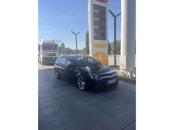 SAHİBİNDEN TEMİZ ASTRA H CAM TAVAN EN FULL