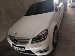 Sahibinden Mercedes - Benz C 180 BlueEFFICIENCY AMG 2013 Model KAPALI GARAJ ARABASI