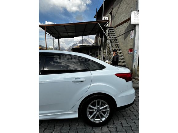 Sahibinden Ford Focus 1.6 TDCi Trend X 2015 Model