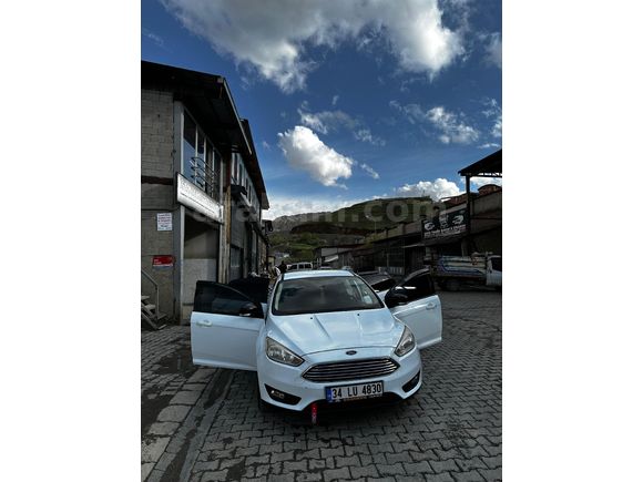 Sahibinden Ford Focus 1.6 TDCi Trend X 2015 Model