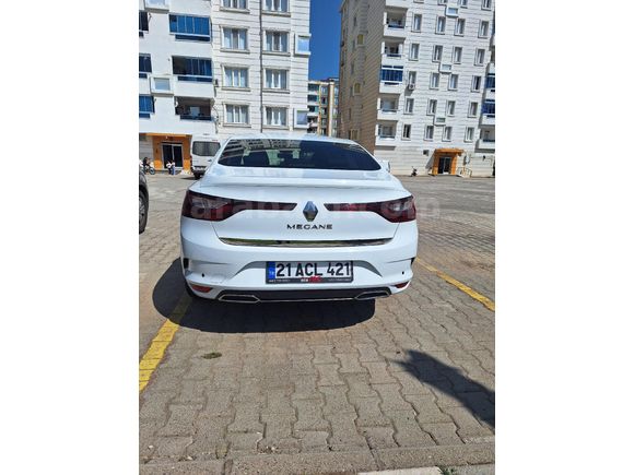 Sahibinden Renault Megane 1.3 TCe Joy 2021 Model