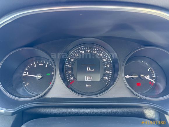 YİĞİT AUTO'DAN TAMAMINA KREDİLİ HATASIZ AYARINDA MEGANE 4