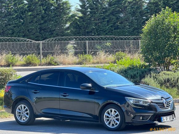 YİĞİT AUTO'DAN TAMAMINA KREDİLİ HATASIZ AYARINDA MEGANE 4