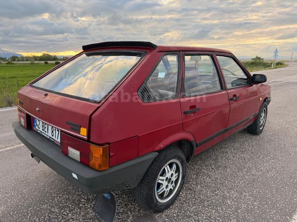 Galeriden Lada Samara 1.5 1990 Model Konya