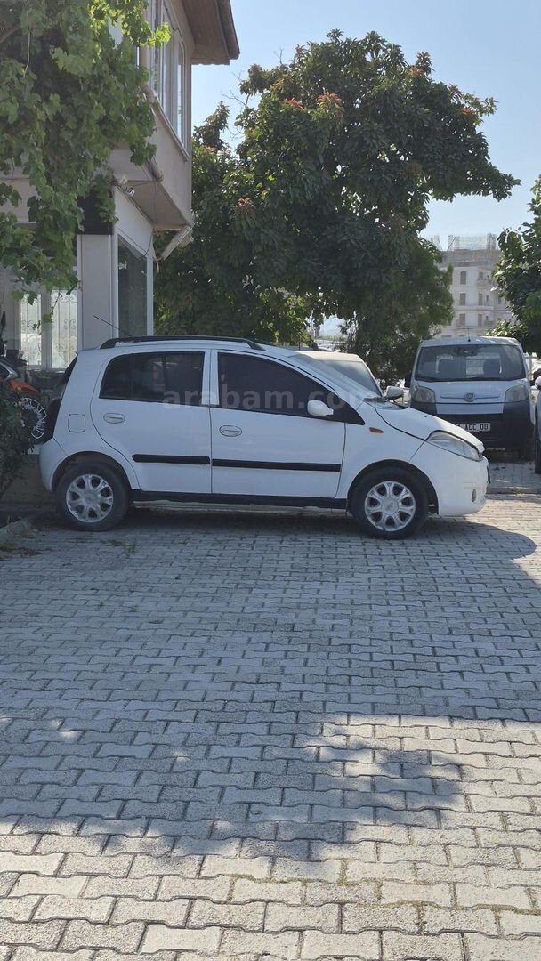 Galeriden Chery Kimo 1.3 Forza 2011 Model Hatay 135.000 km Beyaz 2