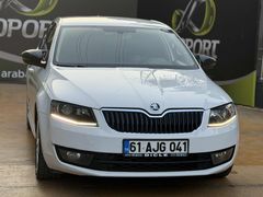 DİCLE OTO'dan 2015 OCTAVİA 0.79 İLE TAMAMNA KREDİ&TAKAS İMKANI