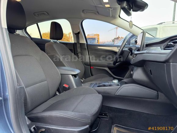 FOCUS 1.5 EcoBlue TİTANİUM X 23.000KM EN FULL