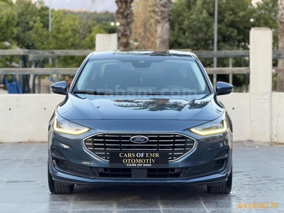 FOCUS 1.5 EcoBlue TİTANİUM X 23.000KM EN FULL