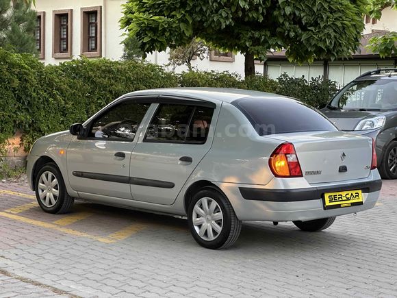 Galeriden Renault Clio 1.4 Authentique 2004 Model Konya